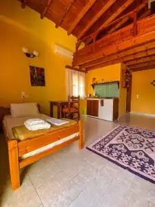 Symi Garden Studios - 43