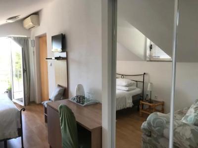 Pink Inn - 29
