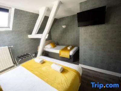Hôtel De Troyes - 81
