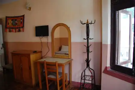 Kathmandu Peace Guesthouse - 7