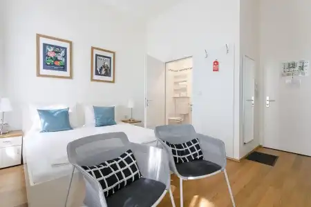 Riess City Rooms - Self Check-IN - 2