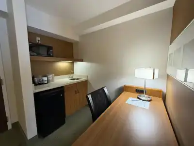 The Peoria, SureStay Collection by Best Western - 25