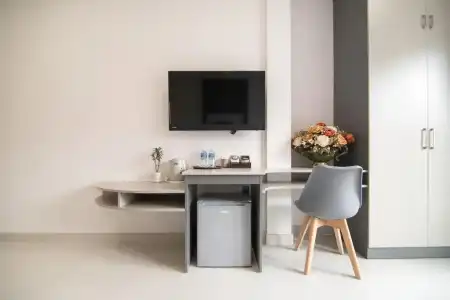 Bin Bin 7 - Near Ton Duc Thang University - 32