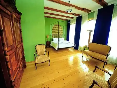 Chateau Mere - 5