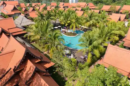 Khao Lak Palm Beach Resort - 24