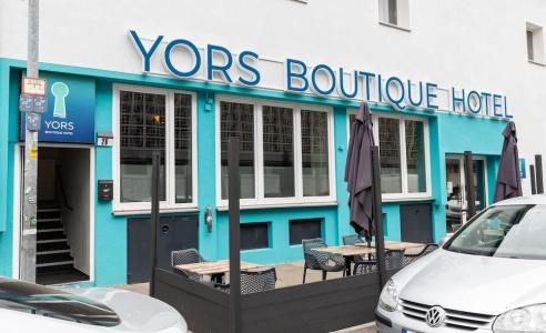 Yors Boutique - 0