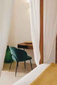 Santa Maria 24 Guest House - 176