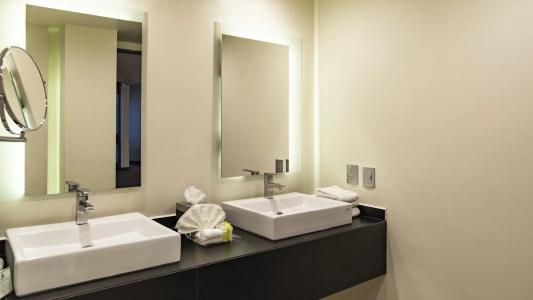 Holiday Inn Mexico Dali Airport by IHG - 8