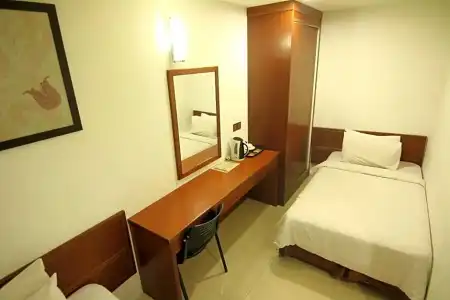 OYO 89540 B Penang - 25