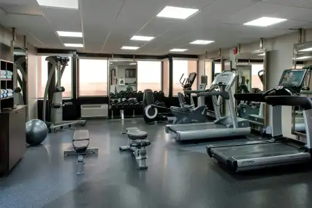 Four Points by Sheraton Philadelphia Northeast - 25
