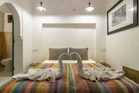 Riad Swaka - 15