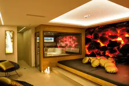 Norica - Thermenhotels Gastein Mit Dem Bademantel Direkt in Die Therme - 11