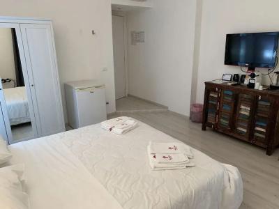 Tiburtina Suites - 17