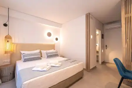 Mirablue Luxury Residences - 33
