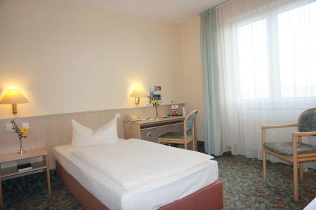 PLAZA INN Chemnitz - 4