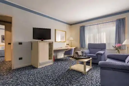 EXE Boston - 65