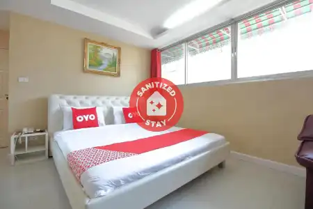 OYO 102 Diamond Residence Silom - 45