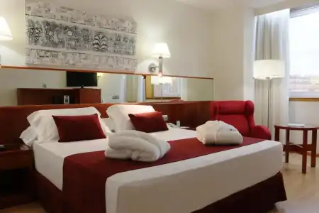 Ilunion les Corts Spa - 48
