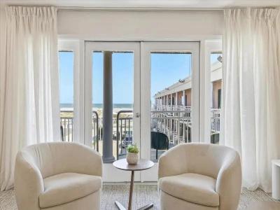 Coliseum Ocean Resort - 46