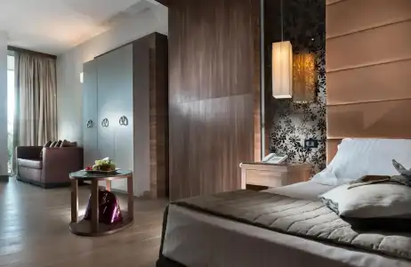 Waldorf Suite - 3