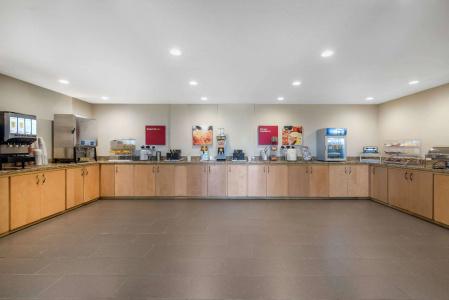 MainStay Suites Denver International Airport - 20