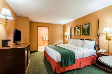 Quality Inn Eureka Springs South - 54