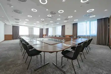 DoubleTree by Hilton Zagreb - 20