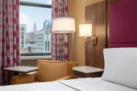 Hampton Inn Majestic Chicago Theatre District - 38