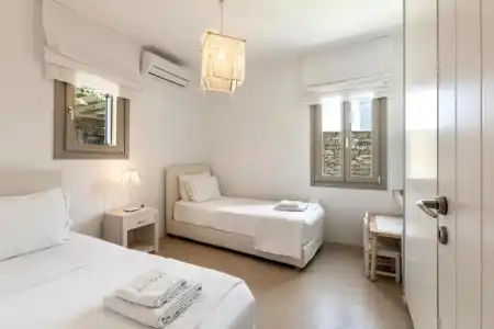White Tinos Luxury Suites - 120