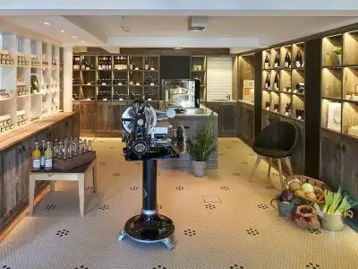 LA Maison - 26