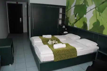 Green Budapest - 47