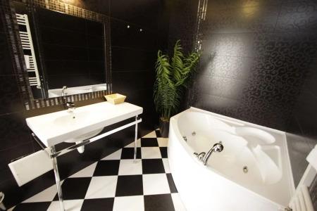 Paradise Airport - 8