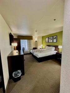 Sleep Inn & Suites Tulsa Central I-44 - 20