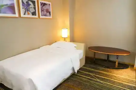 Hilton Garden Inn - 39