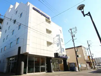 Livemax Chitose - 0