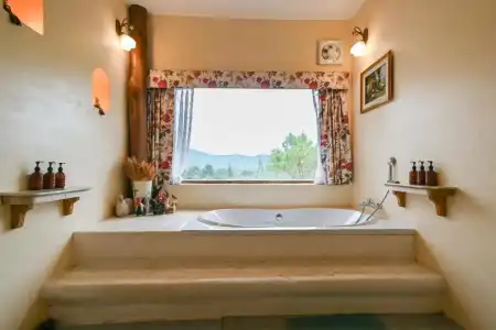Swiss Valley Hip Resort - 116