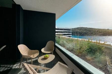 Grand View - 96