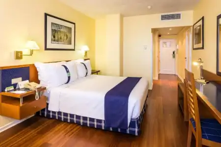 Holiday Inn Lisbon by IHG - 74