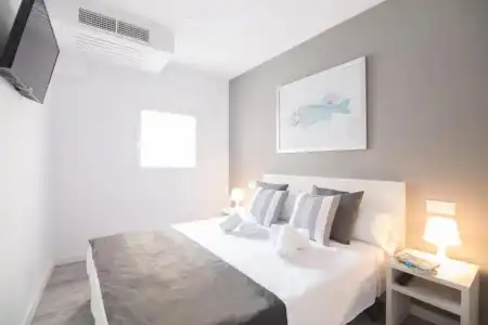 Blu Hostal Diana - 28