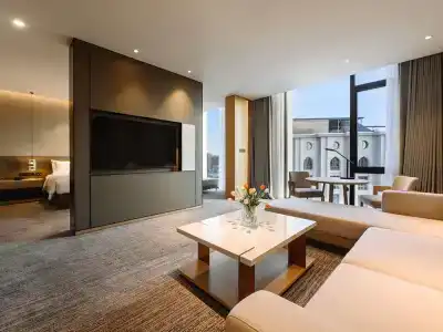 Movenpick Old City - 3