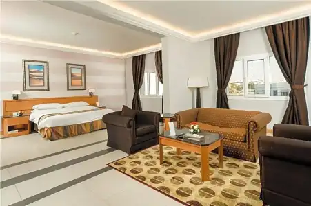 Ramada by Wyndham Qurum Beach - 51