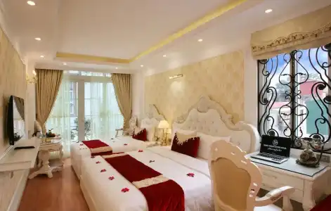 Hanoi Royal - 142