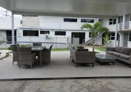 Montego Mermaid Beach Motel - 1