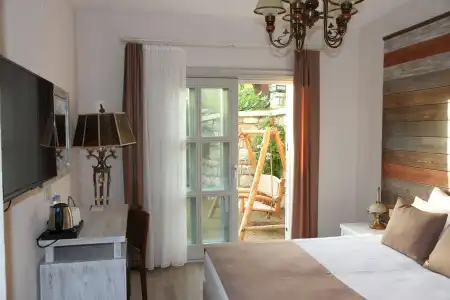 AlaBora - Alaçatı - 2
