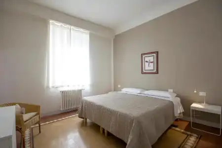 Regis Condo - 65