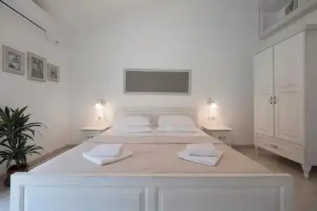 Marinero Apartments - 240