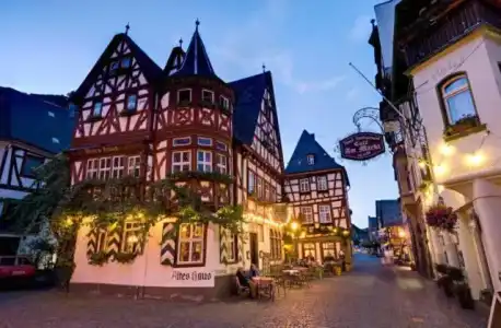 Am Markt - 31