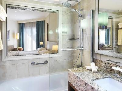 Alexander the Great Beach - 74