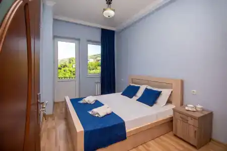 Penta Tbilisi - 6