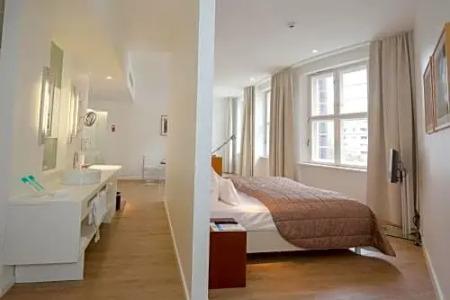 Ellington Berlin - 41